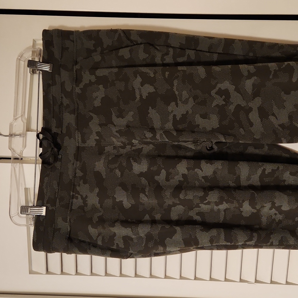 Lululemon Camo Jogger